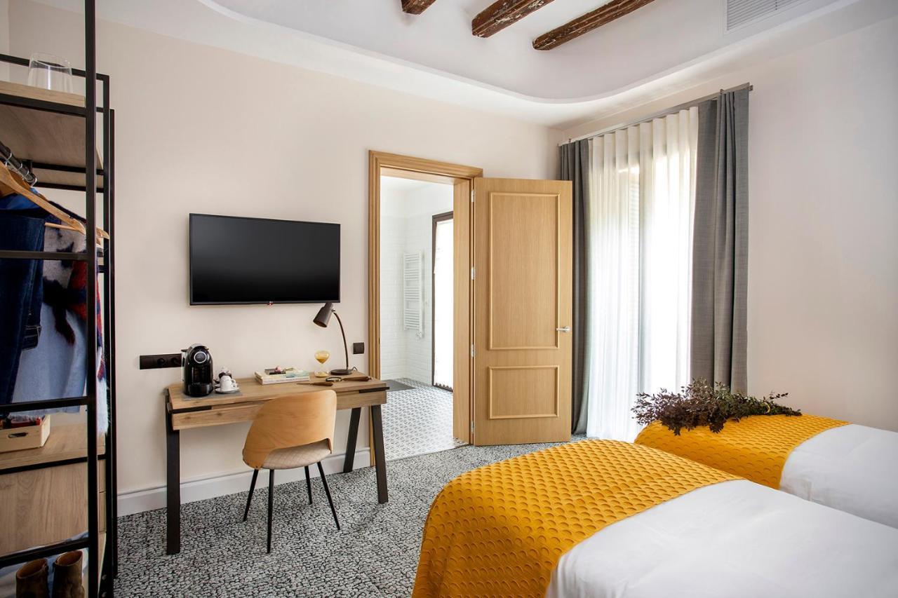Cal Roure Boutique Hotel Igualada Exterior photo
